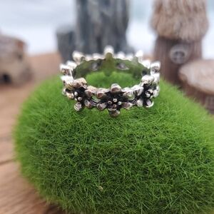 Floral Flower Silver Ring Size 5 R814